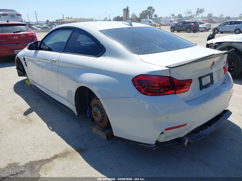 Vin: wbs3r9c54fk332382, lot: 45295666, bmw m4 20153