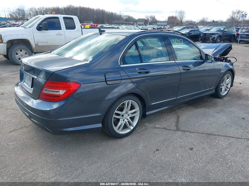 2013 Mercedes-Benz C 250 Sport