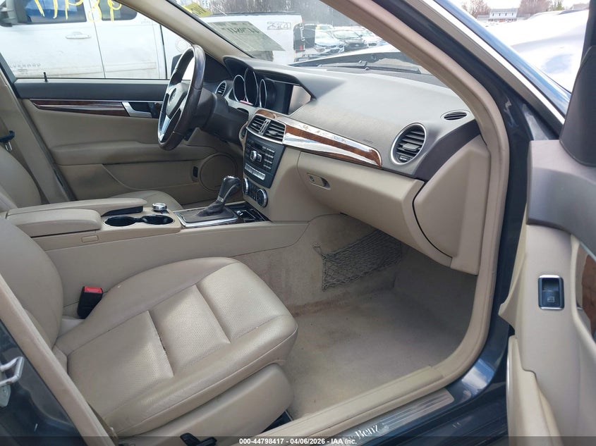 2013 Mercedes-Benz C 250 Sport