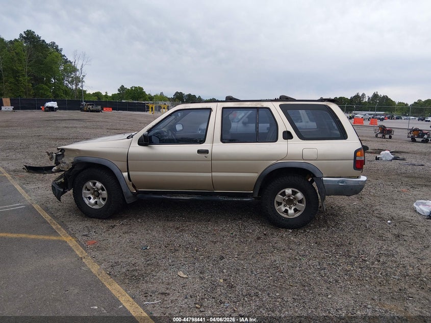 1998 Nissan Pathfinder Le/Xe VIN: JN8AR05S6WW243018 Lot: 44798441