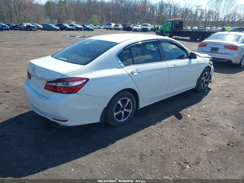 2017 HONDA ACCORD auction photo 4