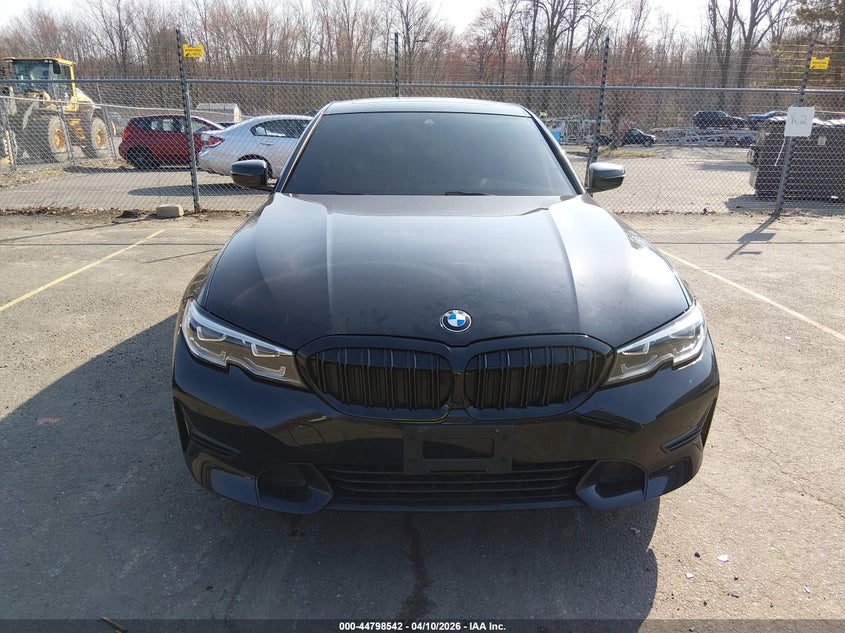 2020 BMW 3er 2.0 330I xDrive black Lot 111044798542 Vin WBA5R7C02LFH44328