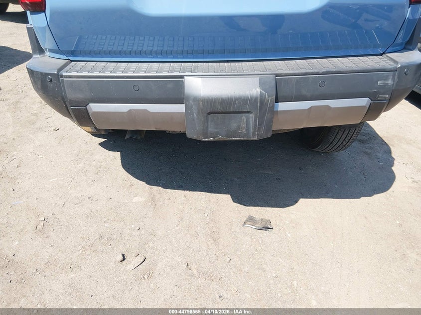 2025 Toyota Land Cruiser VIN: JTEABFAJ0SK038081 Lot: 44798565