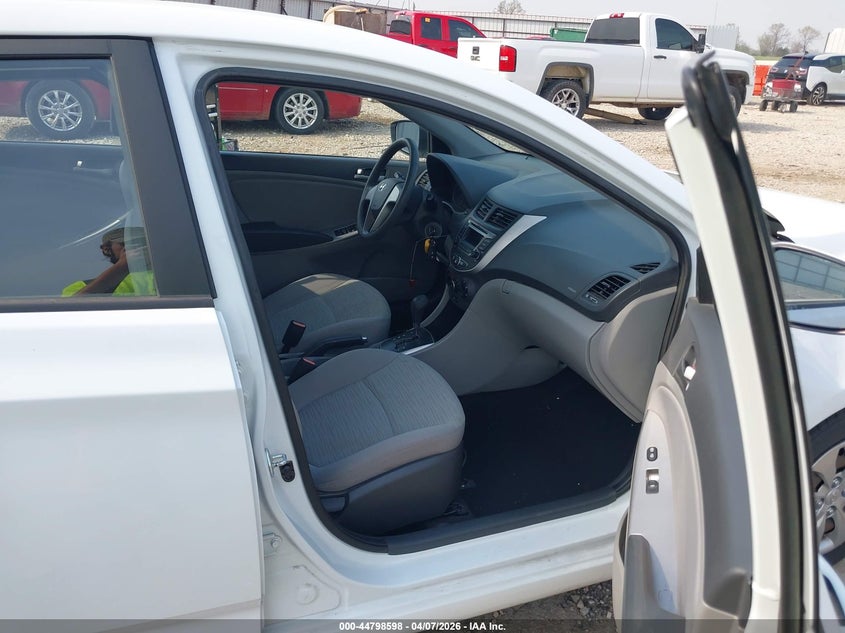 2016 Hyundai Accent Se