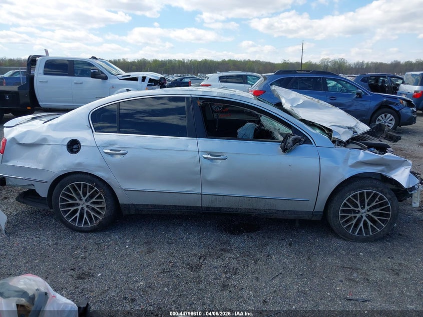 2007 Volkswagen Passat 2.0T VIN: WVWHK73C87P045586 Lot: 44798610