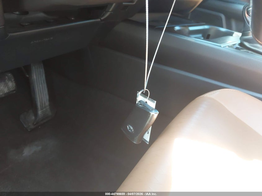 2019 Lexus Ux 200 VIN: JTHY3JBH3K2000941 Lot: 44798659