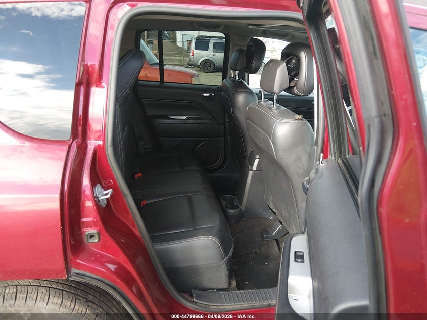 2015 Jeep Compass 2.0 High Altitude Edition red Lot 111044798666 Vin 1C4NJCEA9FD367387