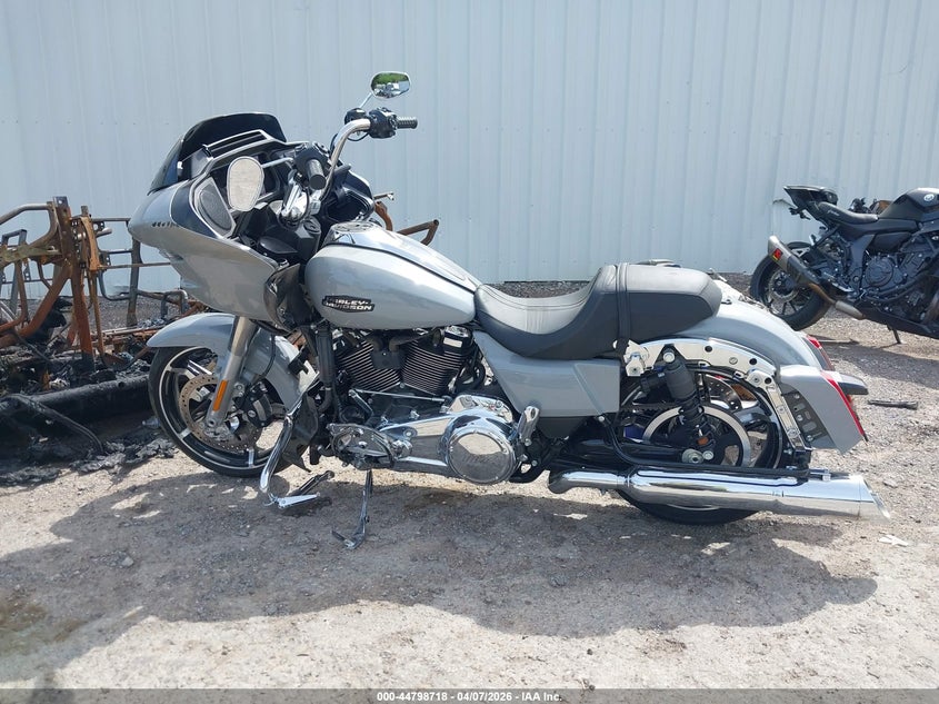 2025 Harley-Davidson Fltrx VIN: 1HD1KH716SB632633 Lot: 44798718