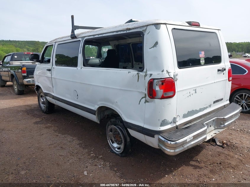 1999 Dodge Ram Wagon 2500