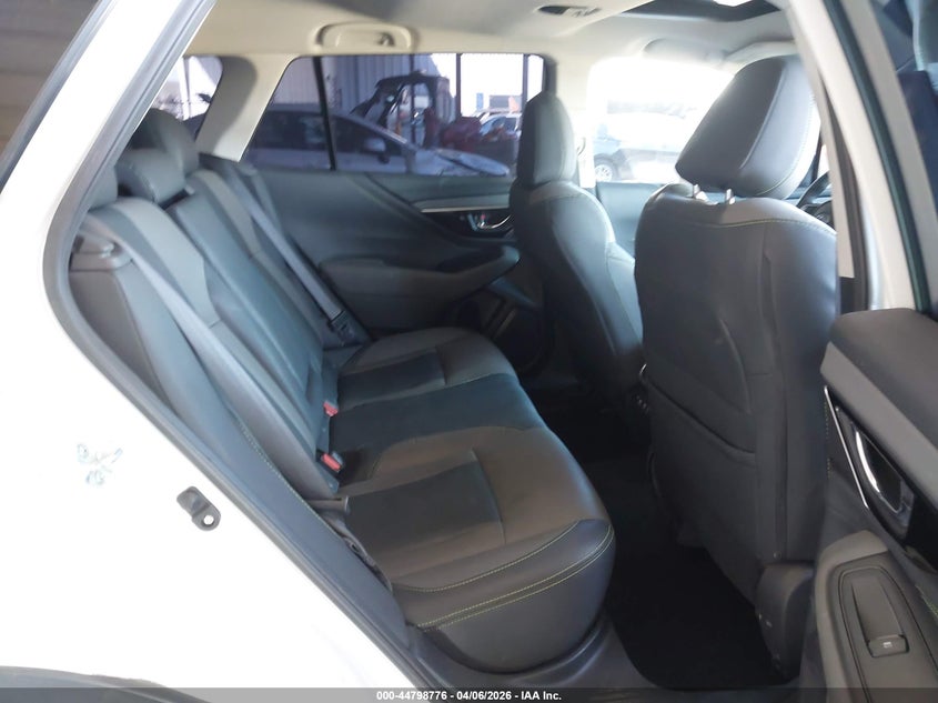 2022 Subaru Outback Onyx Edition Xt VIN: 4S4BTGLD0N3108627 Lot: 44798776