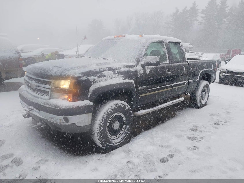 2005 Chevrolet Silverado 2500Hd Ls