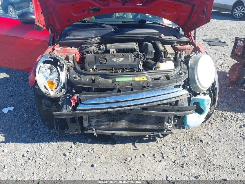 2011 Mini Cooper Clubman VIN: WMWZF3C53BTX81741 Lot: 44798801