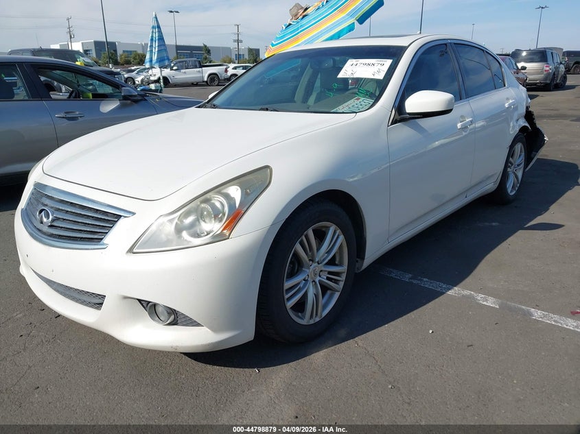 2012 Infiniti G37 Journey