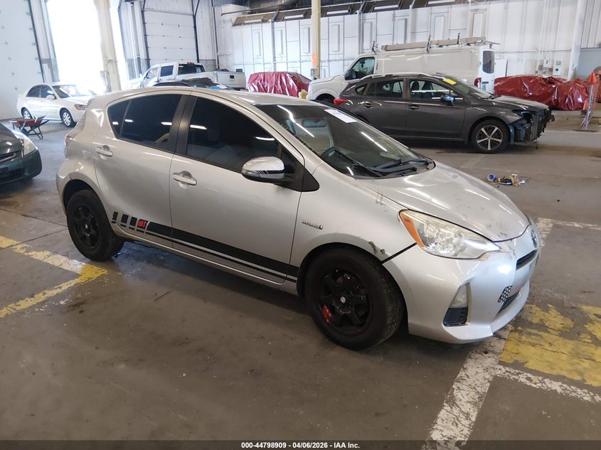 2013 Toyota Prius C One