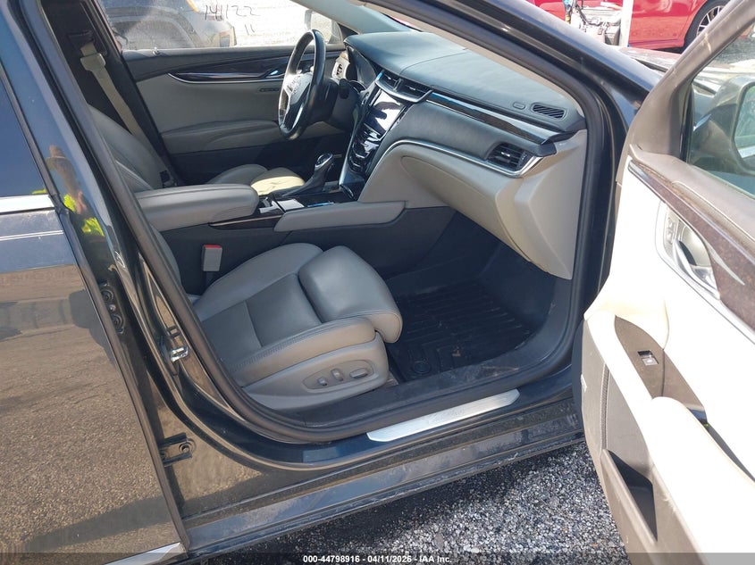 2013 Cadillac Xts 3.6 Xts Premium grey Lot 111044798916 Vin 2G61T5S31D9173248