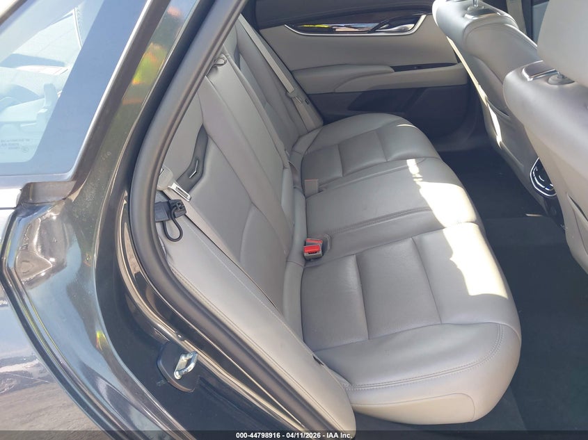 2013 Cadillac Xts 3.6 Xts Premium grey Lot 111044798916 Vin 2G61T5S31D9173248