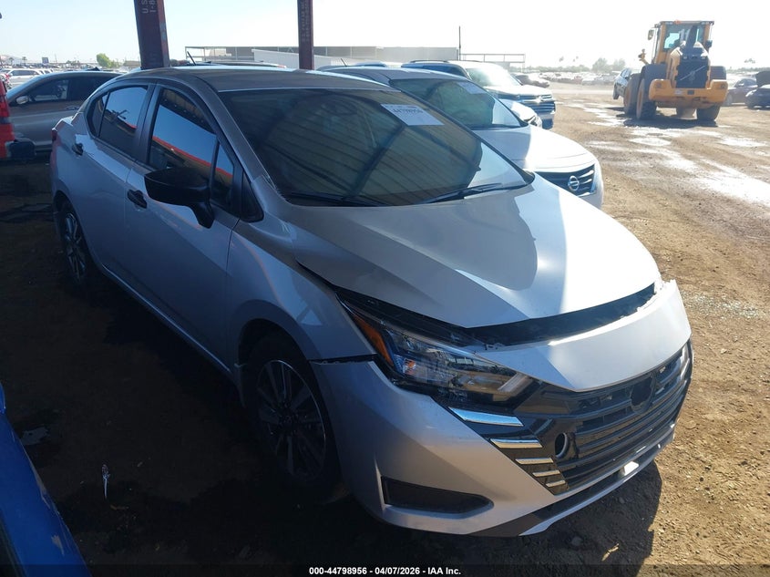 2025 Nissan Versa 1.6 S