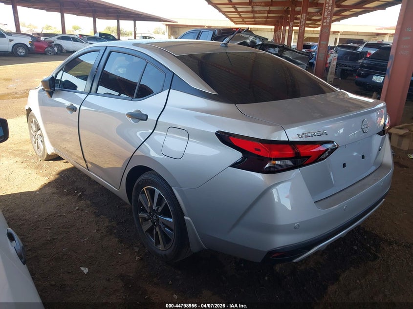 2025 Nissan Versa 1.6 S