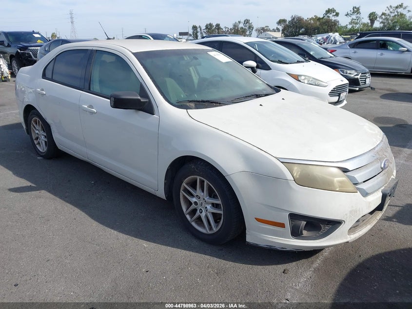 2011 Ford Fusion S