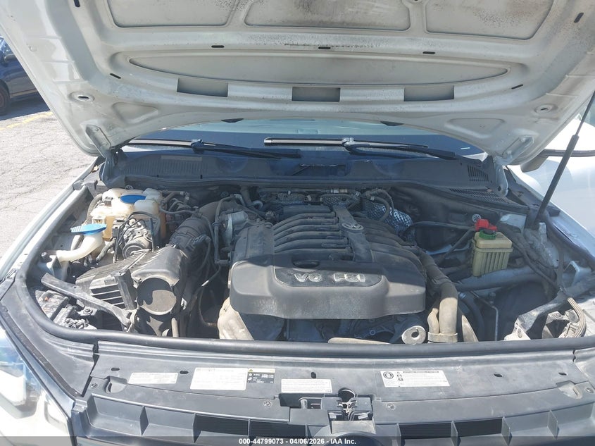 2014 Volkswagen Touareg 3.6L Sport VIN: WVGEF9BP9ED012503 Lot: 44799073