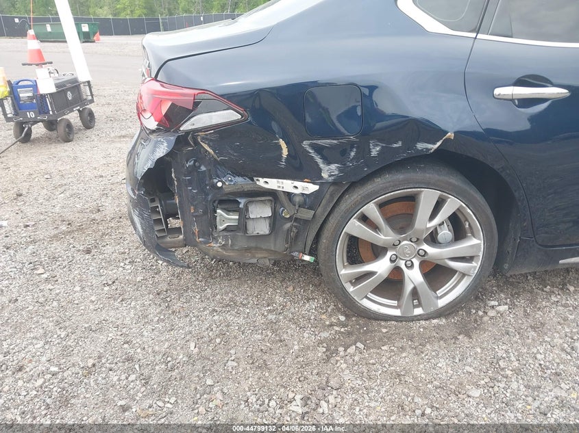 2019 Infiniti Q70L 3.7 Luxe VIN: JN1BY1PP9KM685530 Lot: 44799132