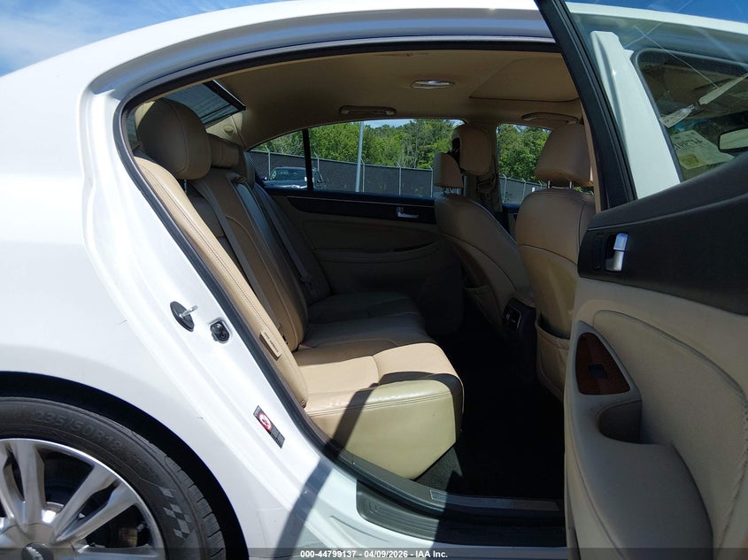 2012 Hyundai Genesis 3.8 VIN: KMHGC4DD1CU161847 Lot: 44799137