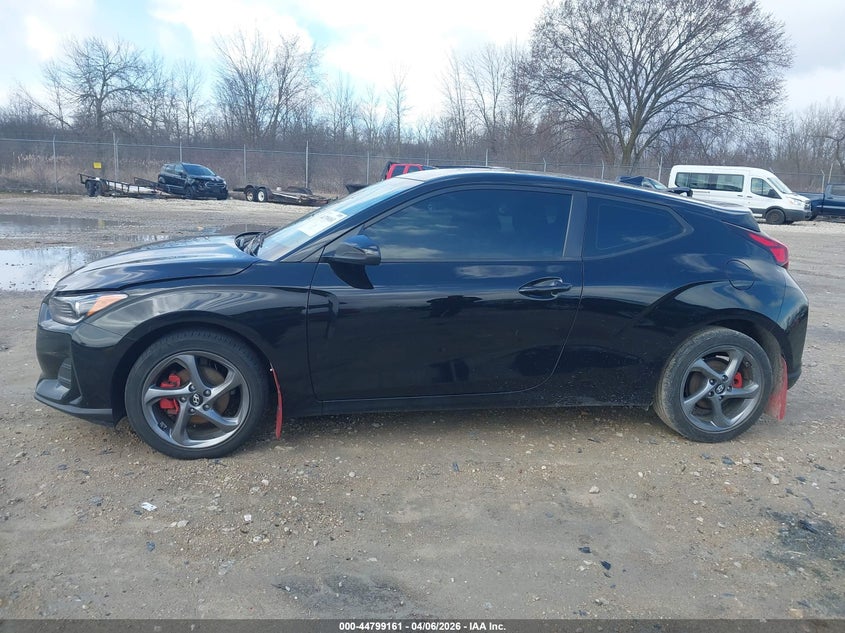 2019 Hyundai Veloster 2.0 VIN: KMHTG6AF1KU010185 Lot: 44799161