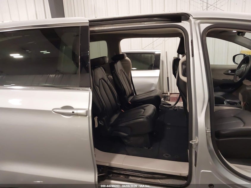 2024 CHRYSLER PACIFICA VAN 3.6L V-6 DOHC, VVT, 287HP