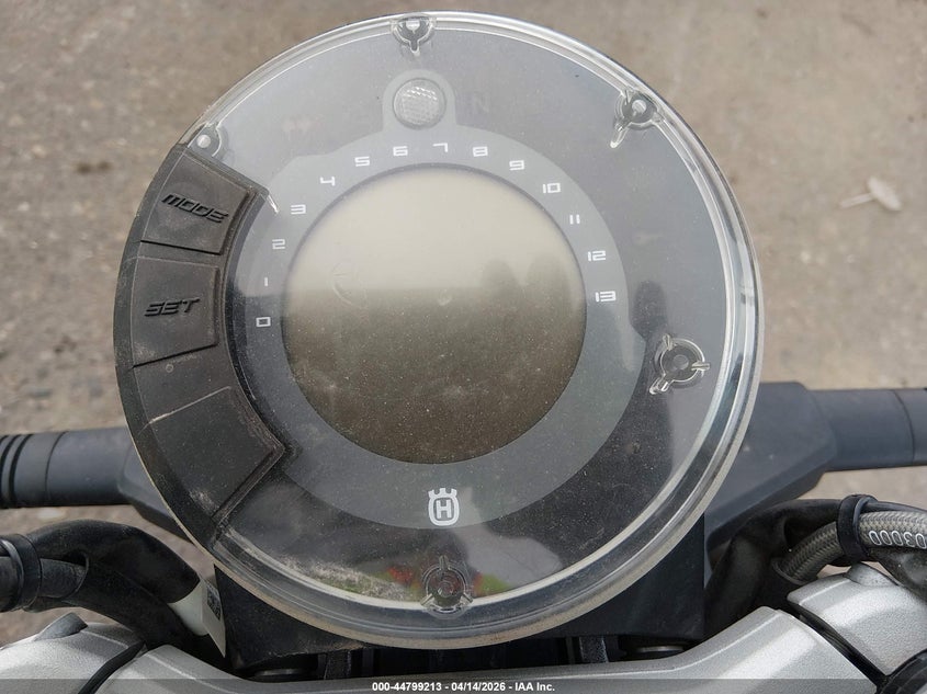 2019 Husqvarna Svartpilen 401 VIN: VBKUNJ405KM268491 Lot: 44799213