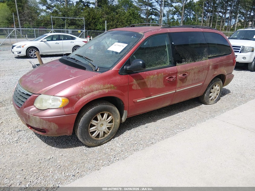 2006 Chrysler Town & Country Touring
