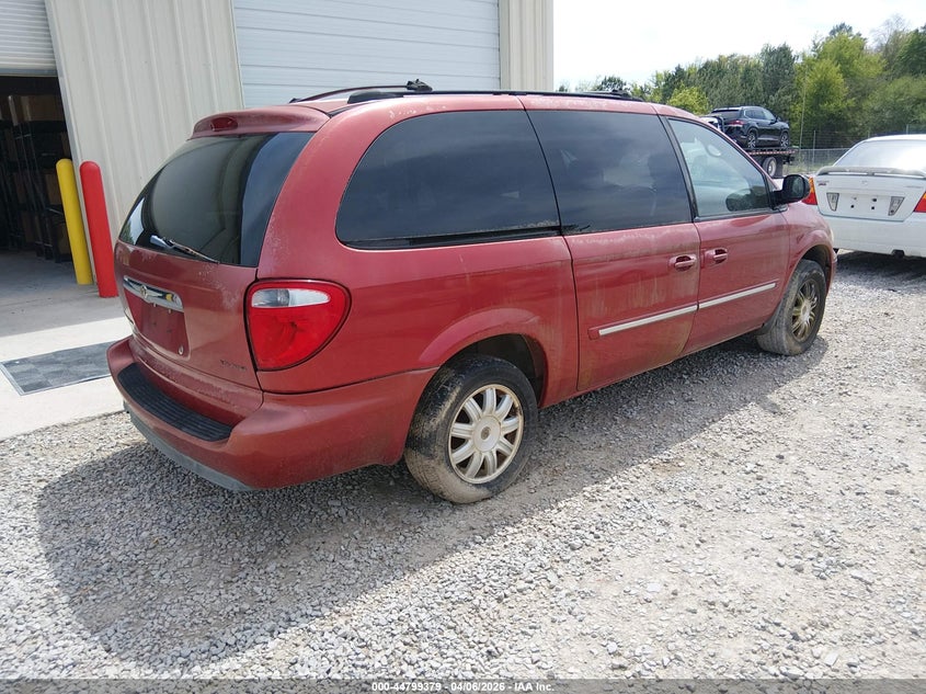 2006 Chrysler Town & Country Touring