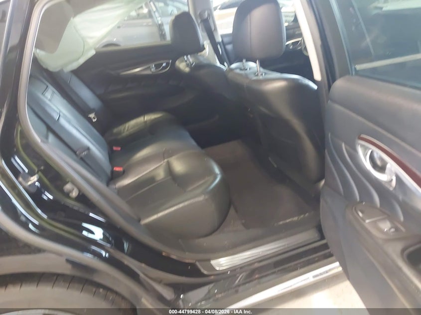 2016 Infiniti Q70L 3.7 VIN: JN1BY1PP2GM631283 Lot: 44799428