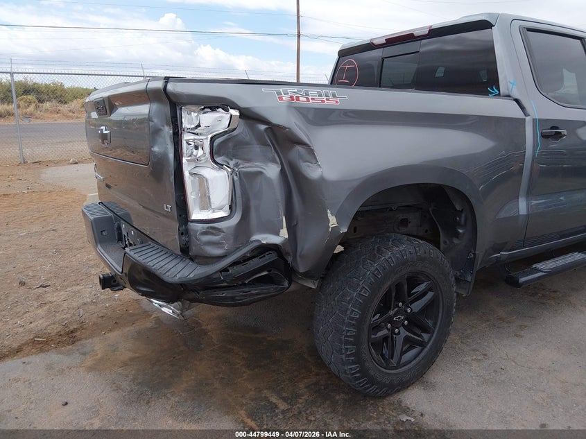 2021 Chevrolet Silverado 5.3 1500 4Wd Short Bed Lt Trail Boss grey Lot 111044799449 Vin 3GCPYFED4MG365921