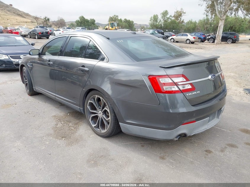 2015 Ford Taurus Sho