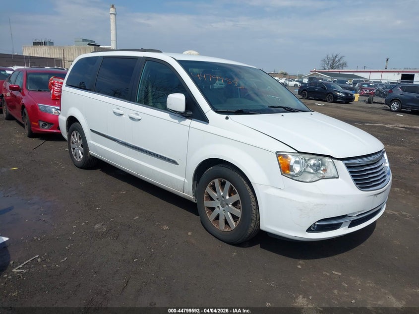 2015 Chrysler Town & Country Touring