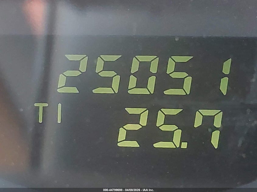 2001 Volvo V70 2.4 VIN: YV1SW61RX11129103 Lot: 44799698