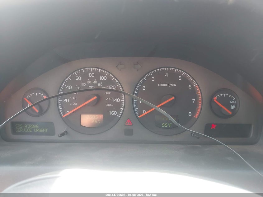 2001 Volvo V70 2.4 VIN: YV1SW61RX11129103 Lot: 44799698