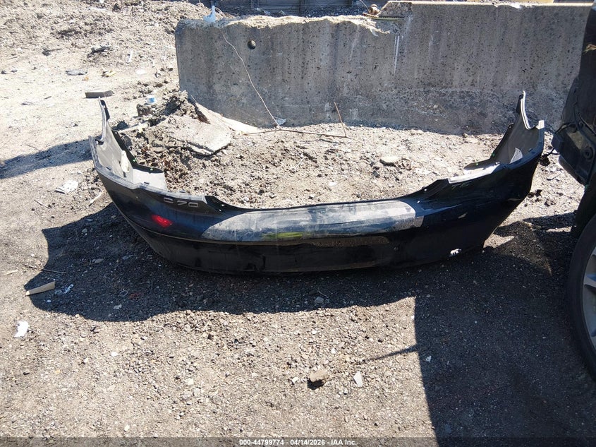 2013 Volvo C70 T5 VIN: YV1672MCXDJ141917 Lot: 44799774