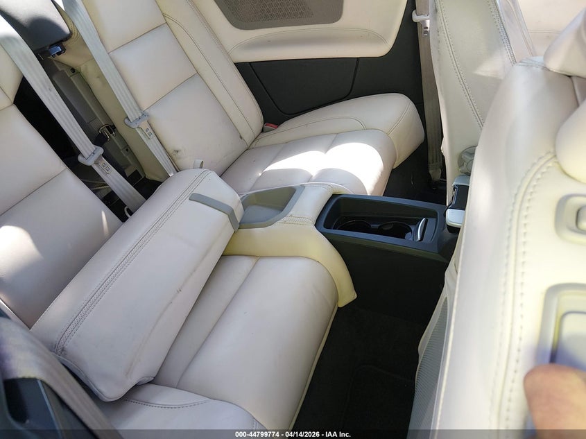 2013 Volvo C70 T5 VIN: YV1672MCXDJ141917 Lot: 44799774