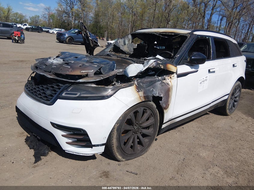 2018 Land Rover Range Rover Velar P380 Se R-Dynamic VIN: SALYL2RV0JA744481 Lot: 44799793
