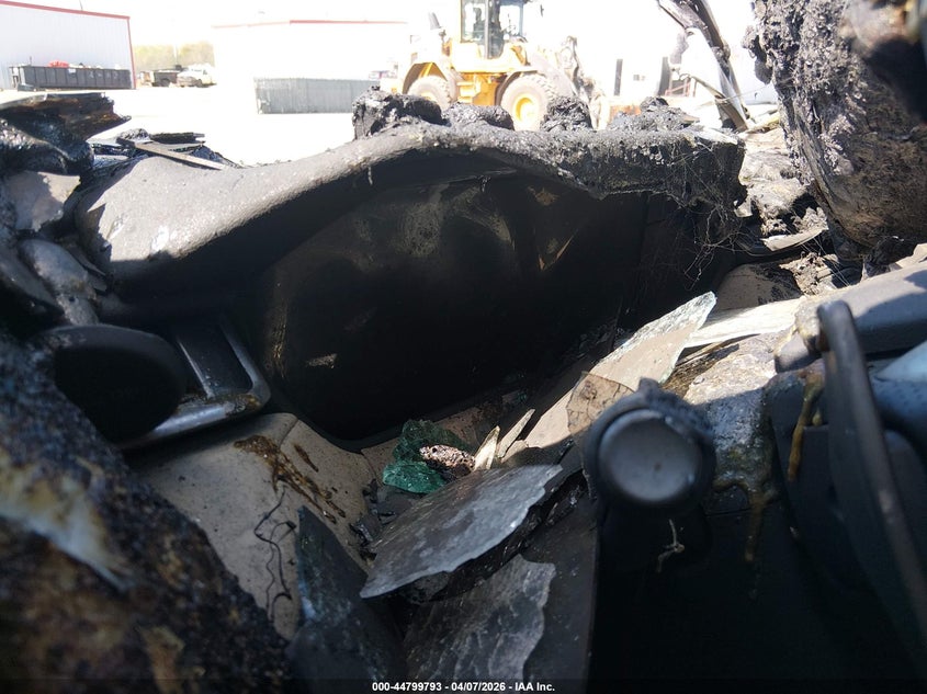 2018 Land Rover Range Rover Velar P380 Se R-Dynamic VIN: SALYL2RV0JA744481 Lot: 44799793