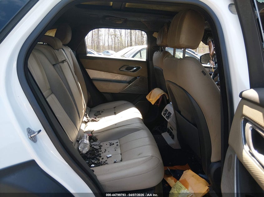 2018 Land Rover Range Rover Velar P380 Se R-Dynamic VIN: SALYL2RV0JA744481 Lot: 44799793