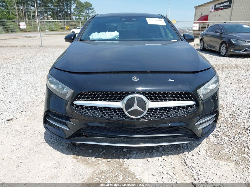 2019 Mercedes-Benz A 220 VIN: WDD3G4EB7KW013800 Lot: 44799820