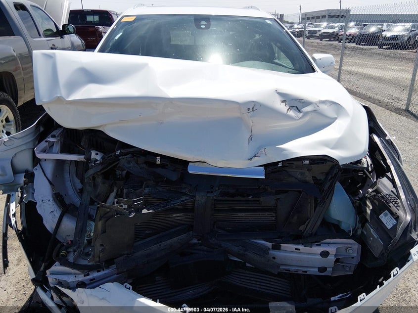 2021 Cadillac Xt5 Awd Premium Luxury VIN: 1GYKNDR45MZ107113 Lot: 44799903