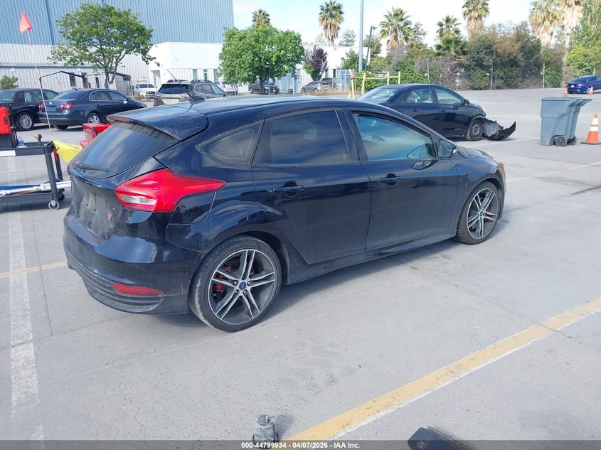 2016 Ford Focus St