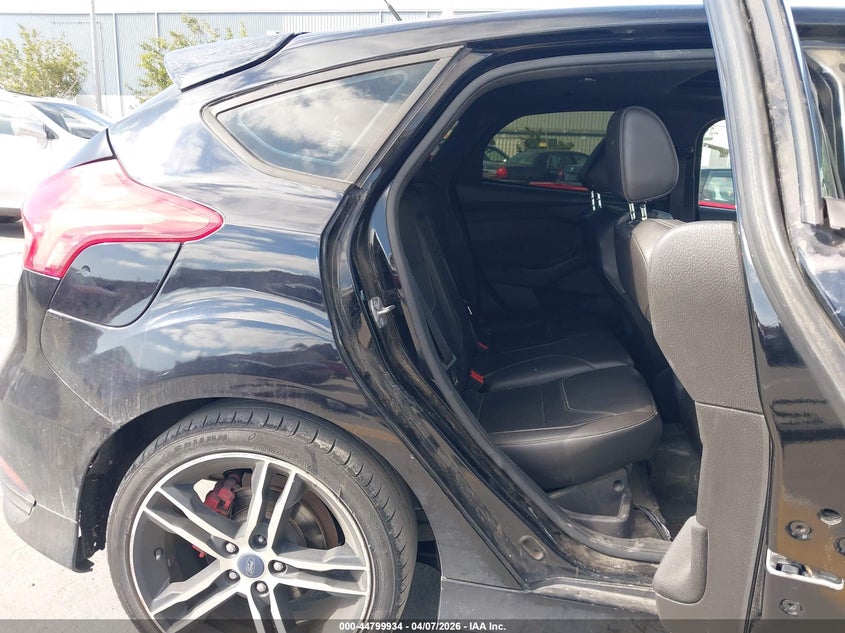 2016 Ford Focus St VIN: 1FADP3L94GL389717 Lot: 44799934