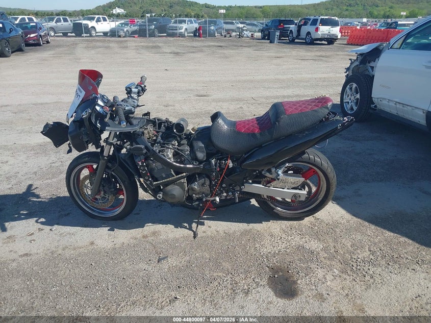 2006 Suzuki Gsx750 F VIN: JS1GR7GA262101592 Lot: 44800097