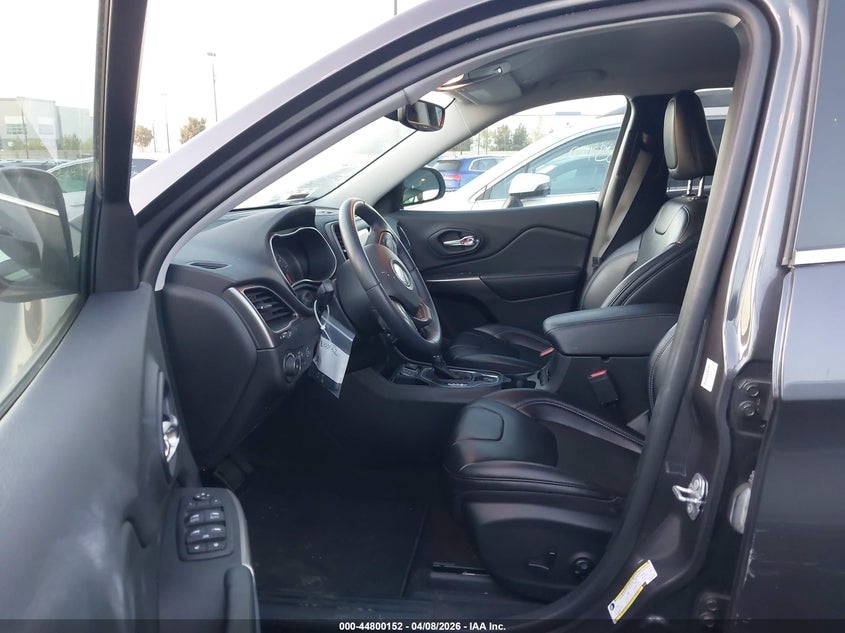 2019 Jeep Cherokee Latitude Plus Fwd