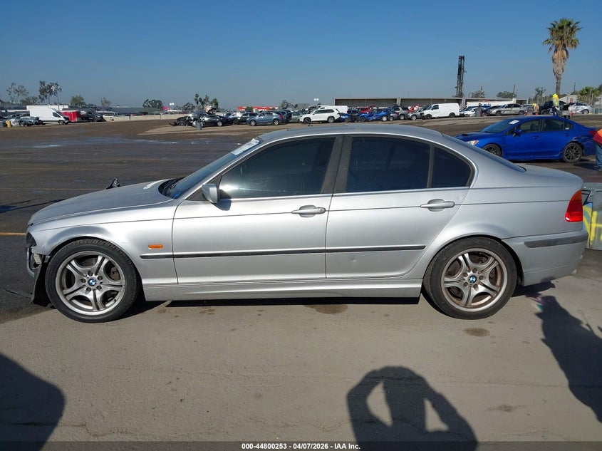 2001 BMW 330I VIN: WBAAV53421FJ68512 Lot: 44800253