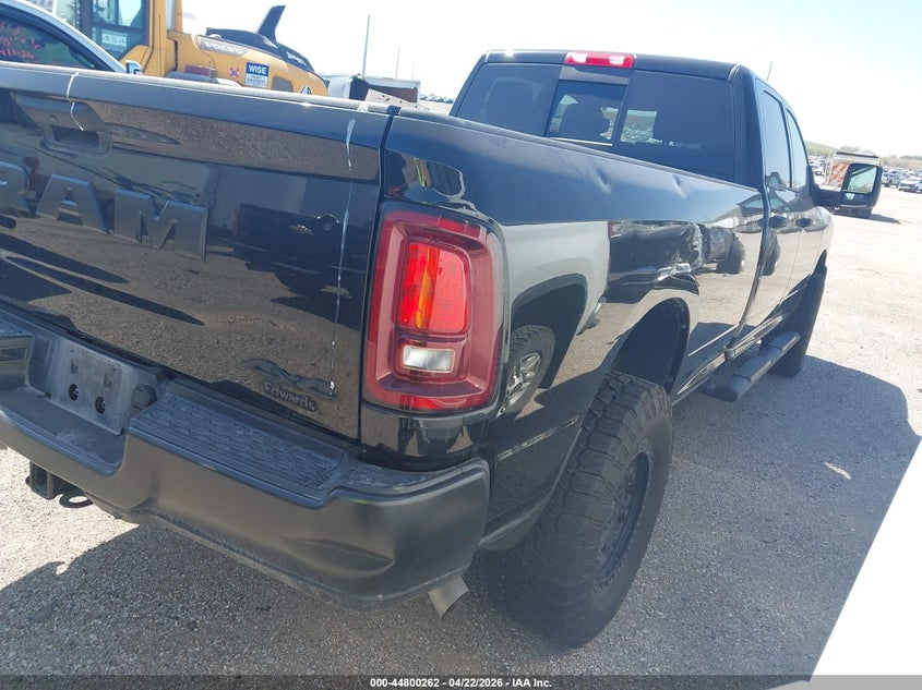 Vin: 3c6ur5hj6sg555980, lot: 45297528, ram 2500 tradesman  4x4 8' box 20254